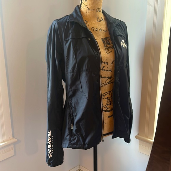 Ravens Jacket - Picture 2 of 4